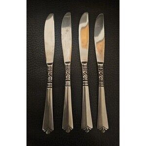 Orleans Silver ORL31 Stainless Korea Lot of 4 Dinner Knives Scroll Fan E Knife